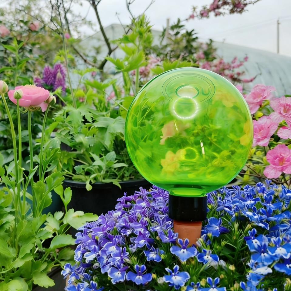 Self-Watering Planter - 3個入り大型植物自動給水グローブ、プラスチック製水球、自動給水プランター、植物給水装置システム