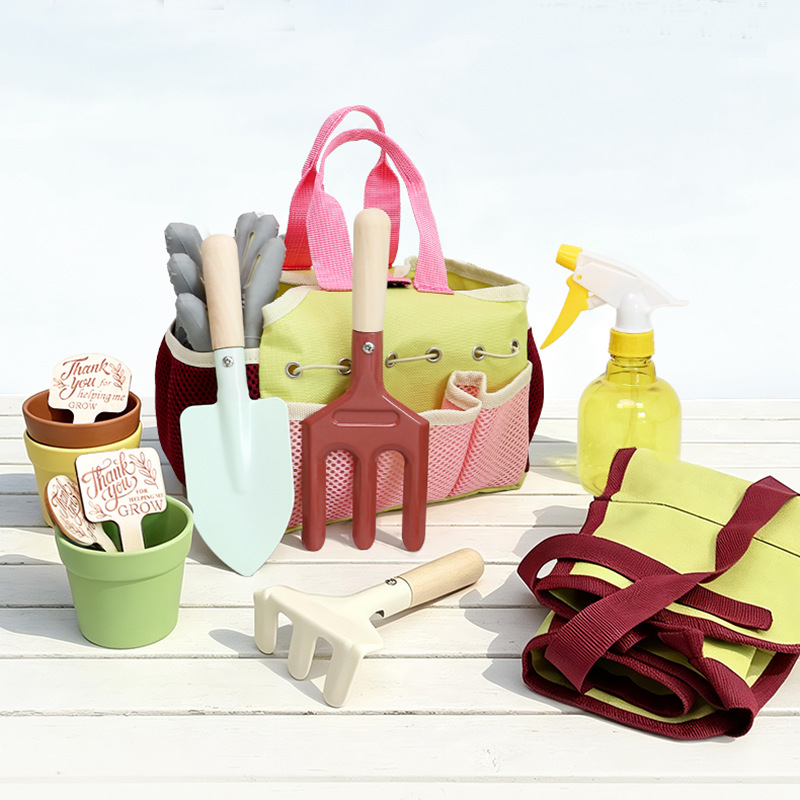 キッズガーデンツールセットごっこ遊び屋外シャベル熊手鍬水まき - Gardening Tools Kids Set のレビューと価格