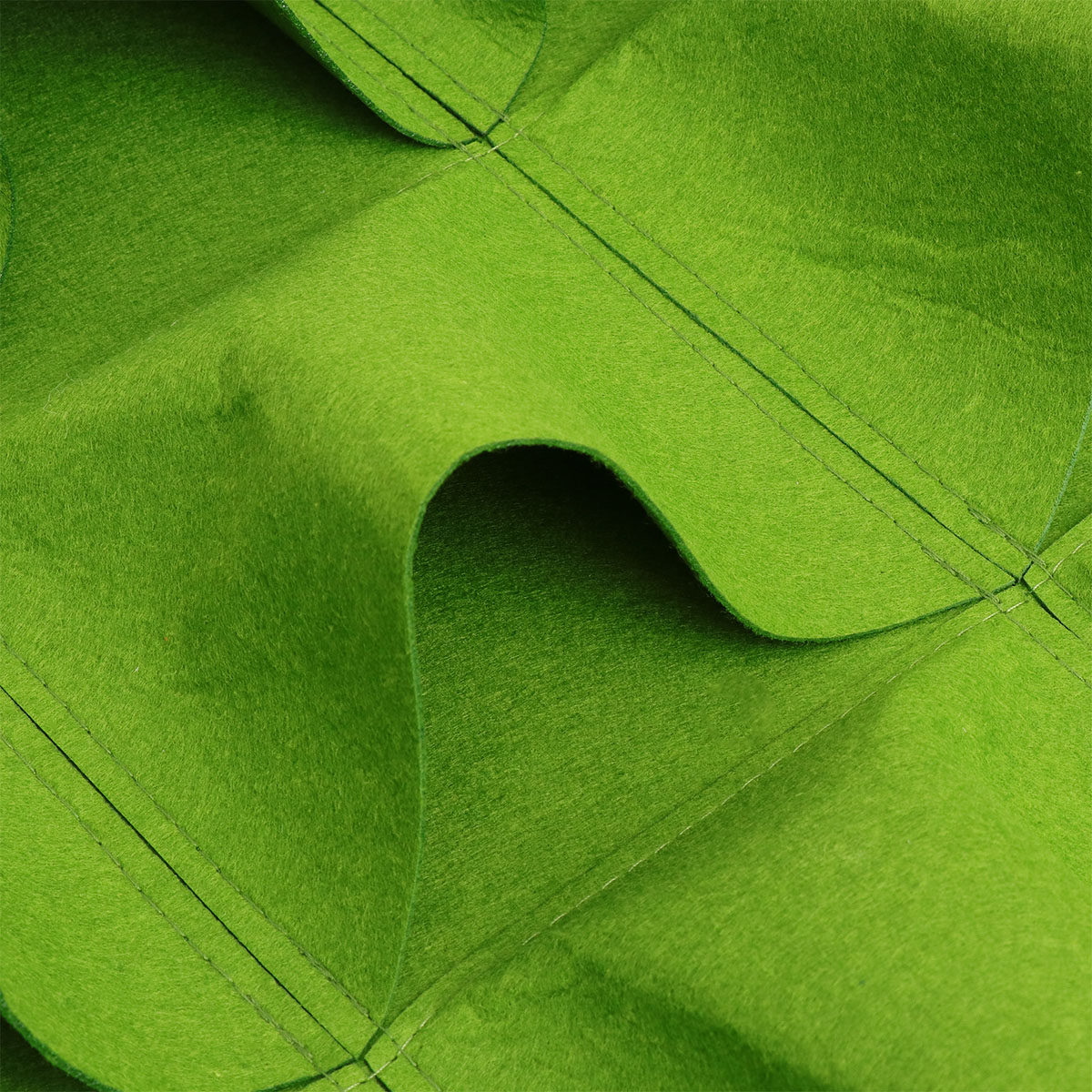 壁掛け式植栽バッグ グリーン 縦型マルチポケットプランター  - Grow Bags のレビューと価格
