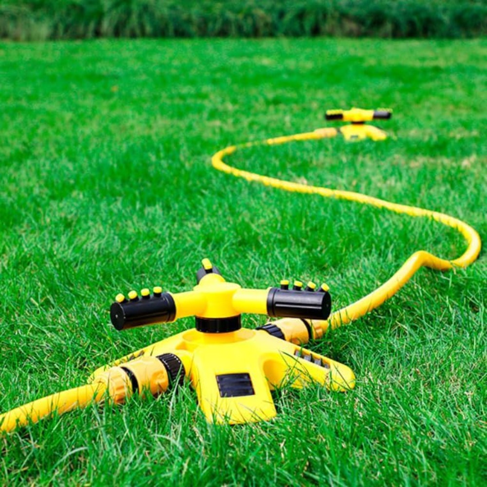 360度自動回転式スプリンクラー（ベース付き）大範囲カバー  - Gardening Yard Tools のレビューと価格