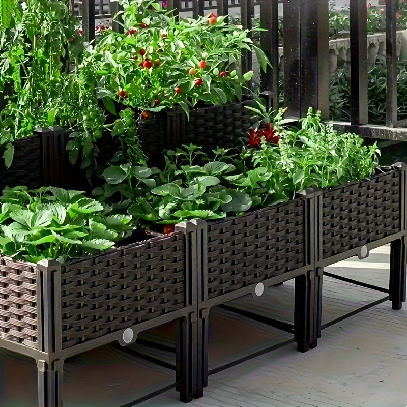ガーデンレイズドベッド、自動給水装置と排水穴付きの高床式フラ - Self-Watering Planter のレビューと価格
