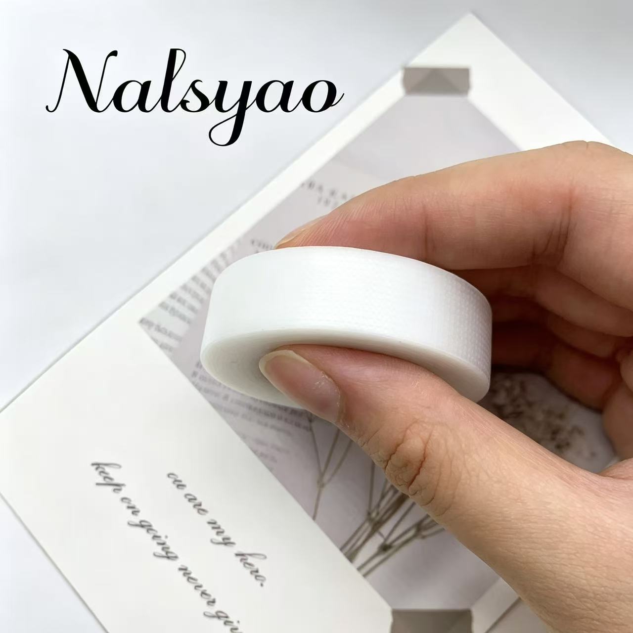 テープPE接着剤3/5ロールまつげエクステンションツールアイ - Grafting Tape のレビューと価格